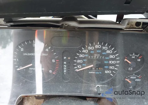 1995 Dodge Ram 1500 z USA, uszkodzony, nr VIN 3B7HC13Y2SM187601